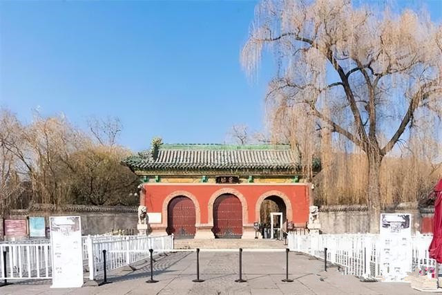 晉祠博物館設計布局主次分明，按中、北、南三部分進行規(guī)劃布局